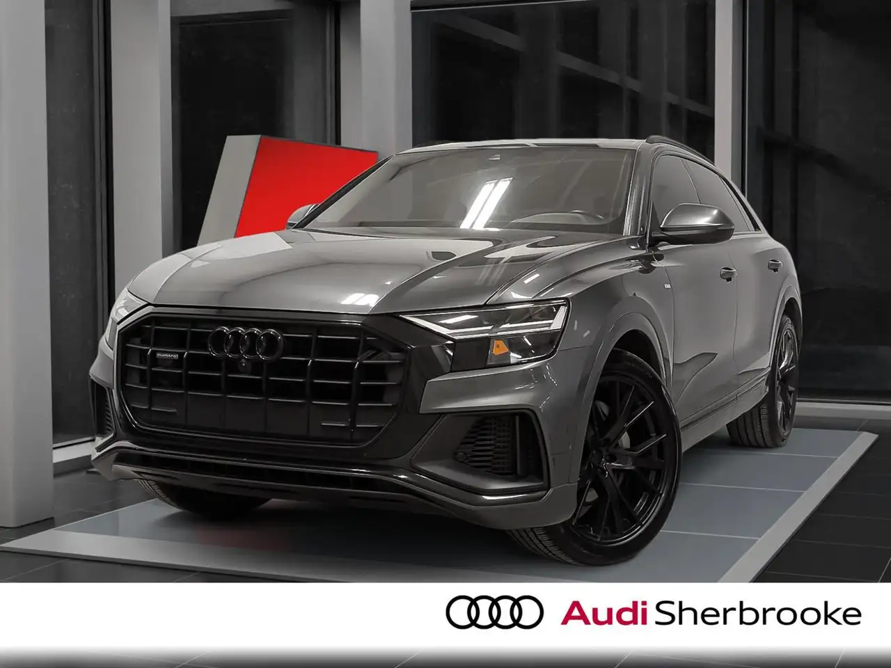 2022 Audi Q8 fotografie 2022 Audi Q8