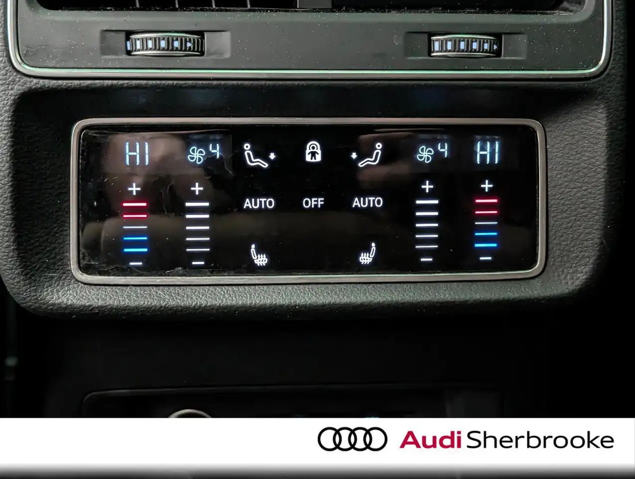 Audi Q8 fotografie Audi Q8
