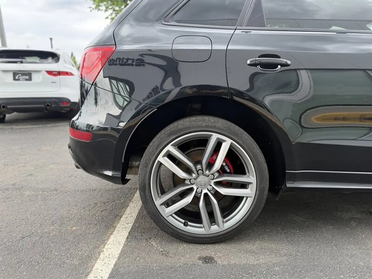 Audi SQ5 снимка Audi SQ5