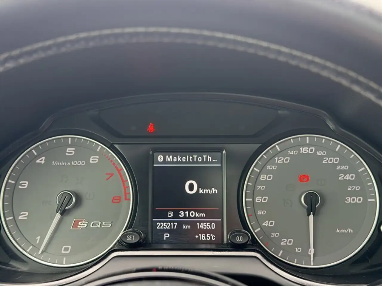 Audi SQ5 снимка Audi SQ5