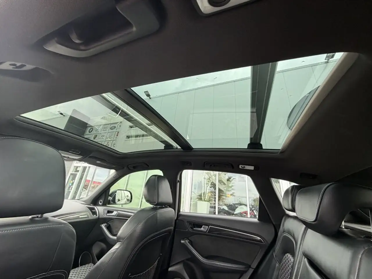 Audi SQ5 снимка Audi SQ5