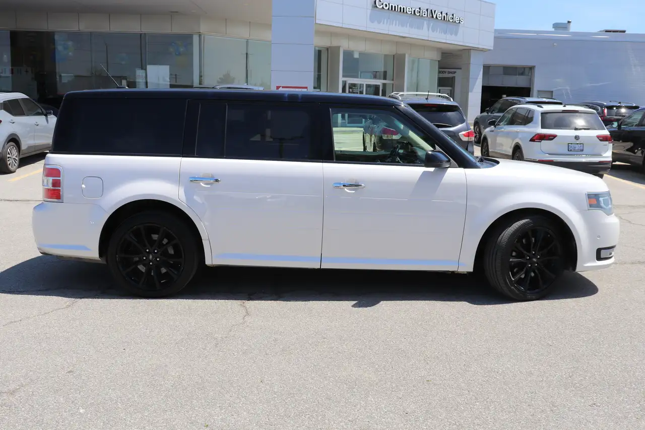Ford Flex photo Ford Flex