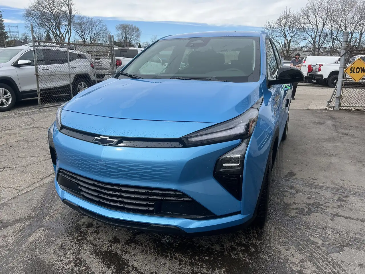 Chevrolet Bolt photo Chevrolet Bolt