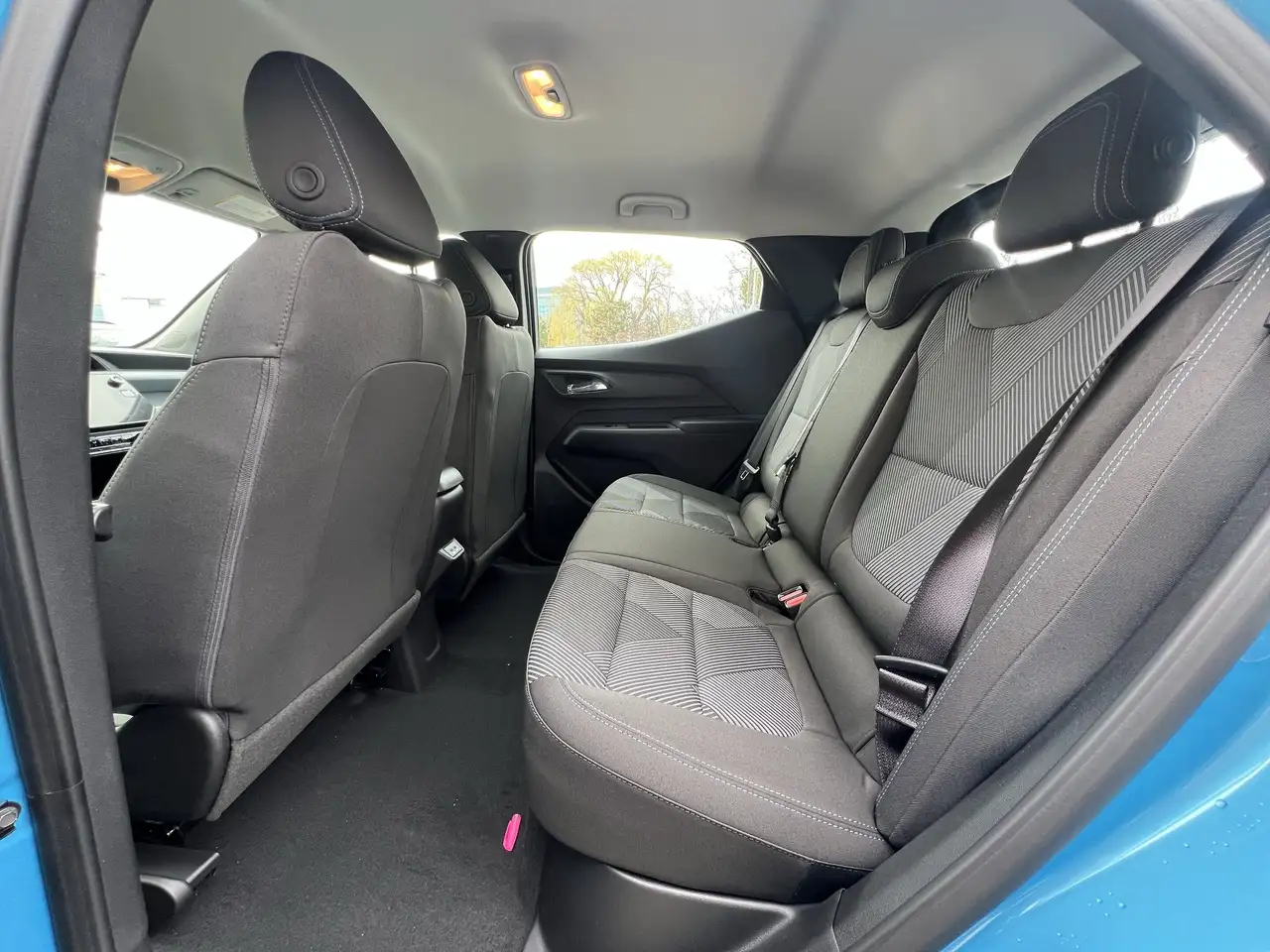 Chevrolet Bolt photo Chevrolet Bolt