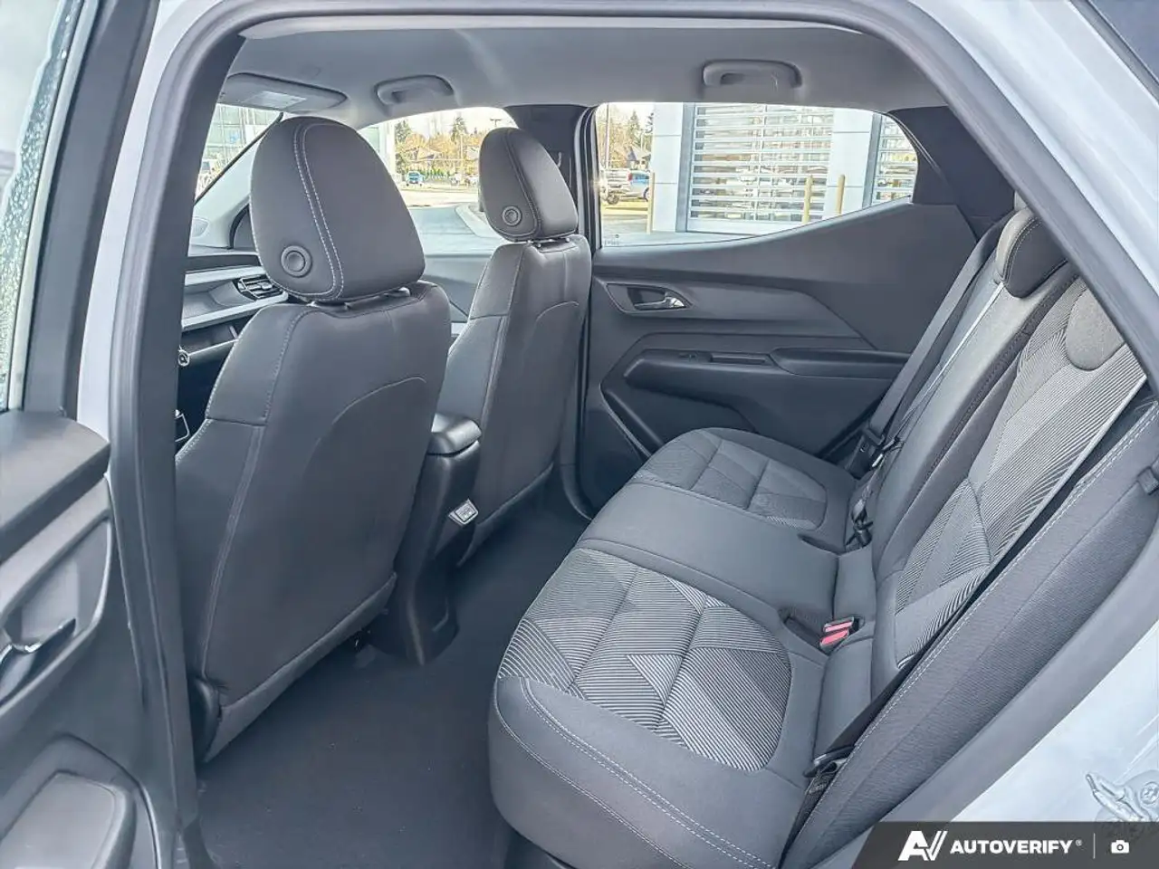 Chevrolet Bolt снимка Chevrolet Bolt