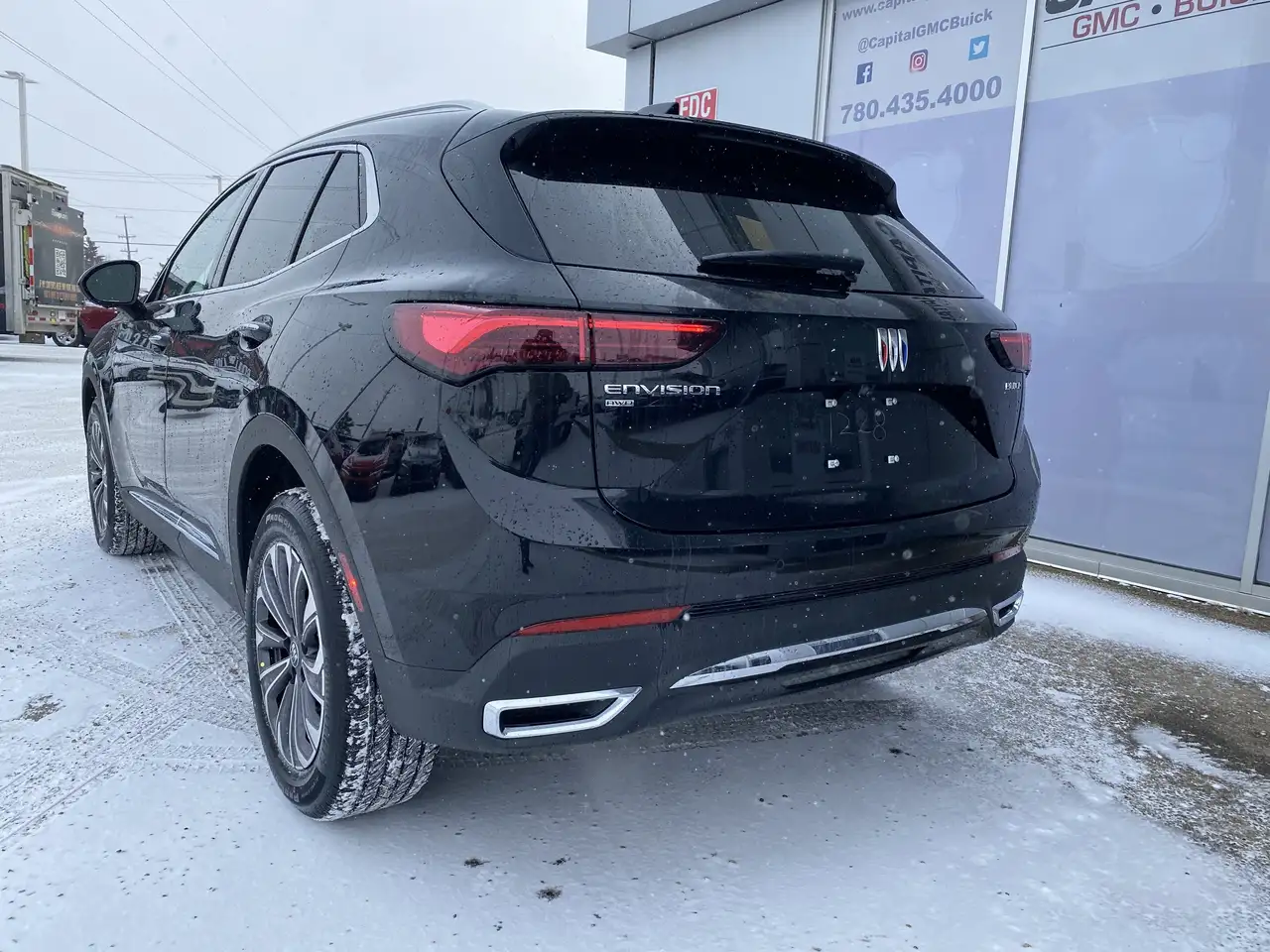Buick Envision photo Buick Envision