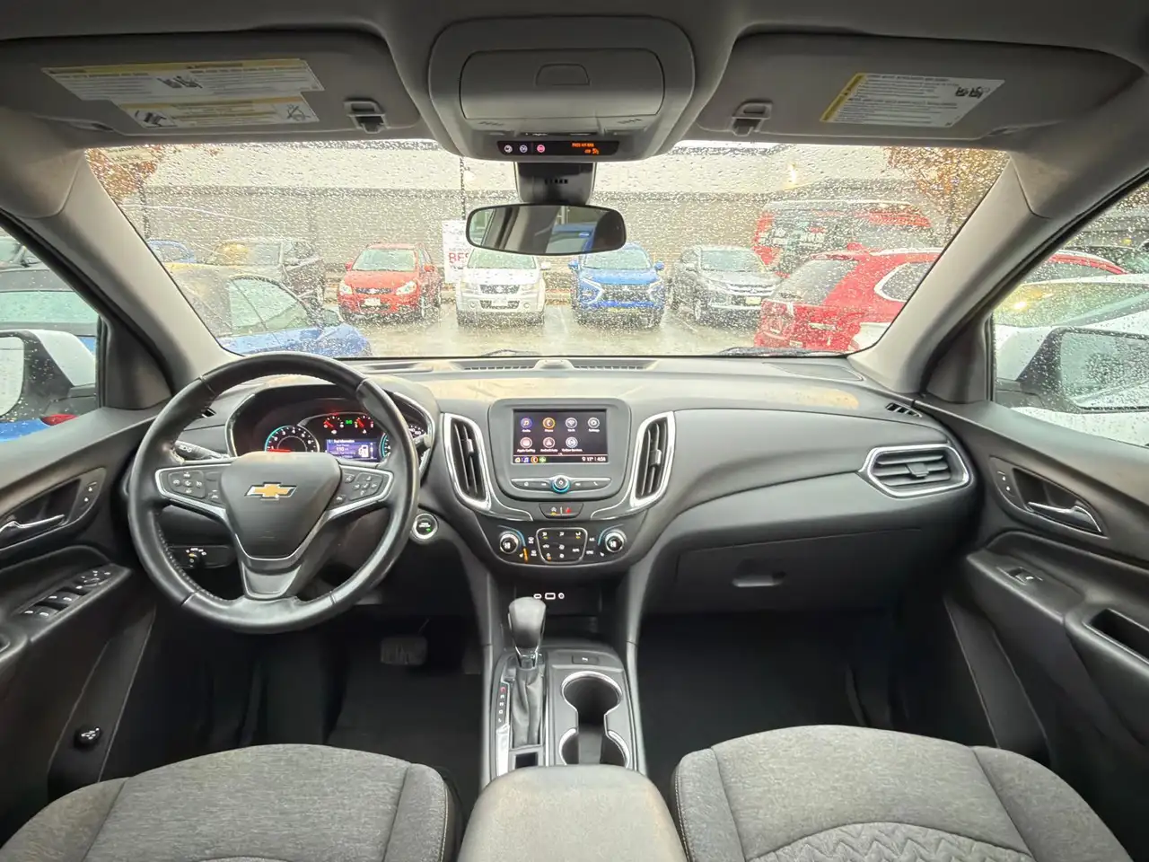 Chevrolet Equinox снимка Chevrolet Equinox