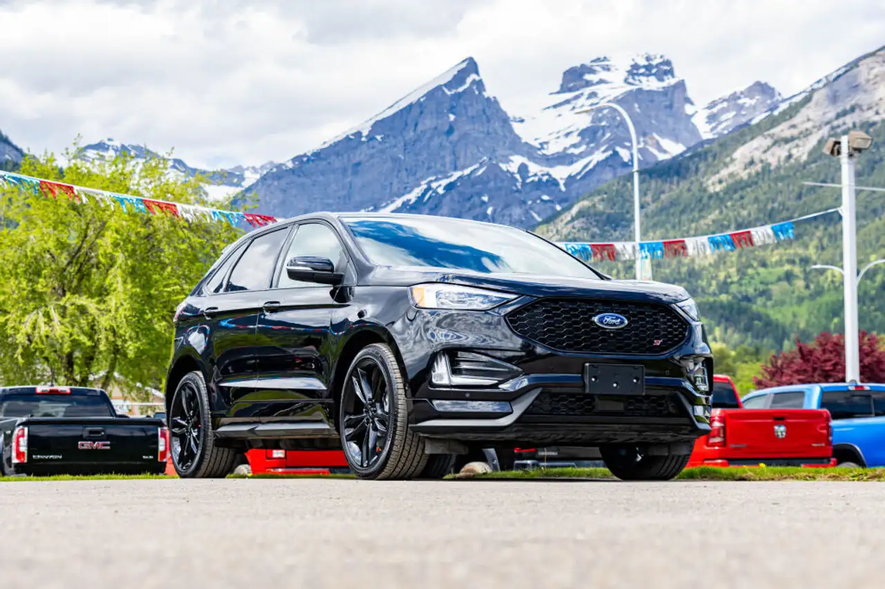 2022 Ford Edge