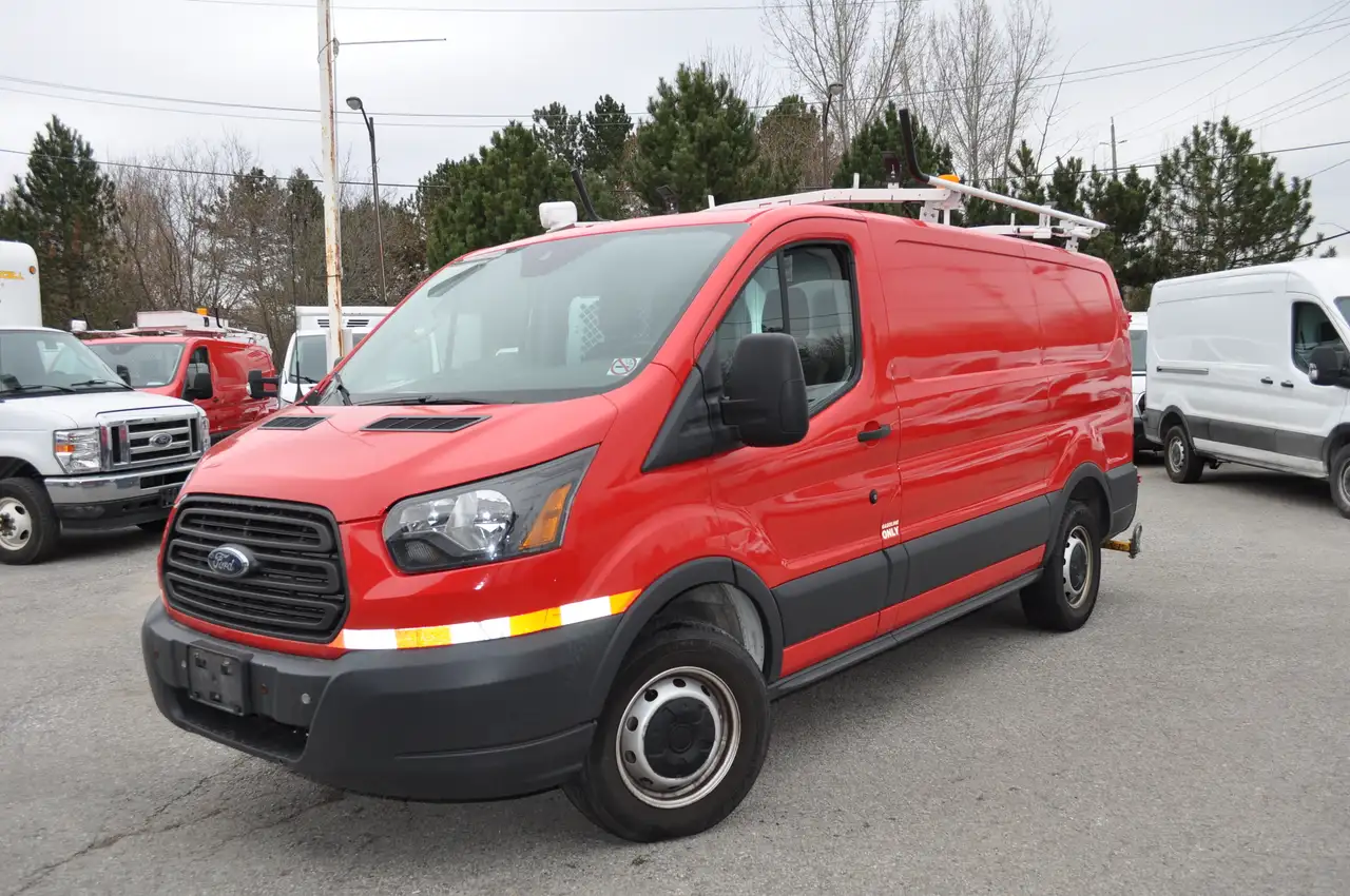 Ford Transit снимка Ford Transit