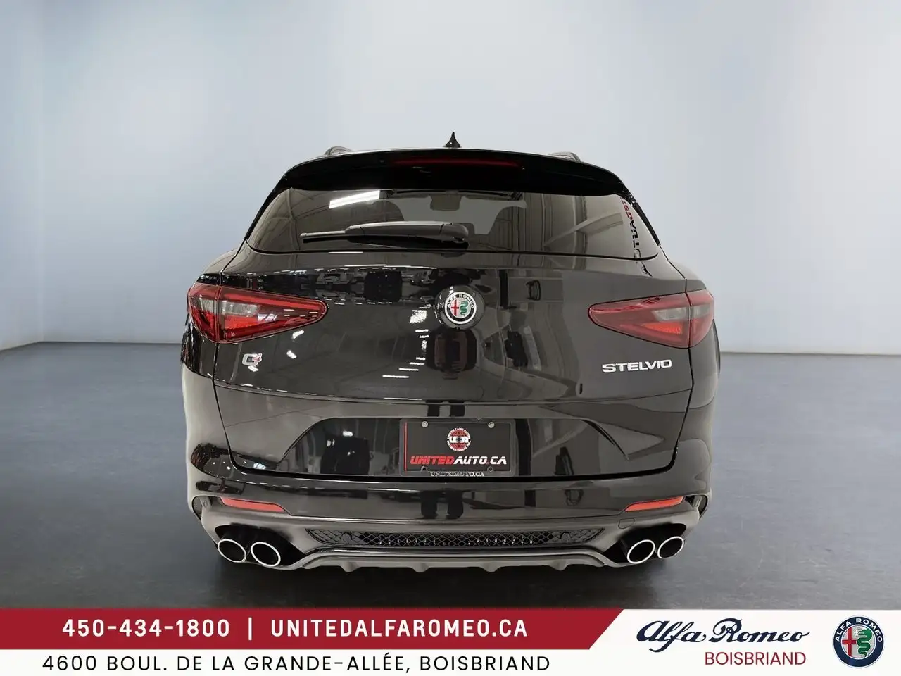 Alfa Romeo Stelvio снимка Alfa Romeo Stelvio