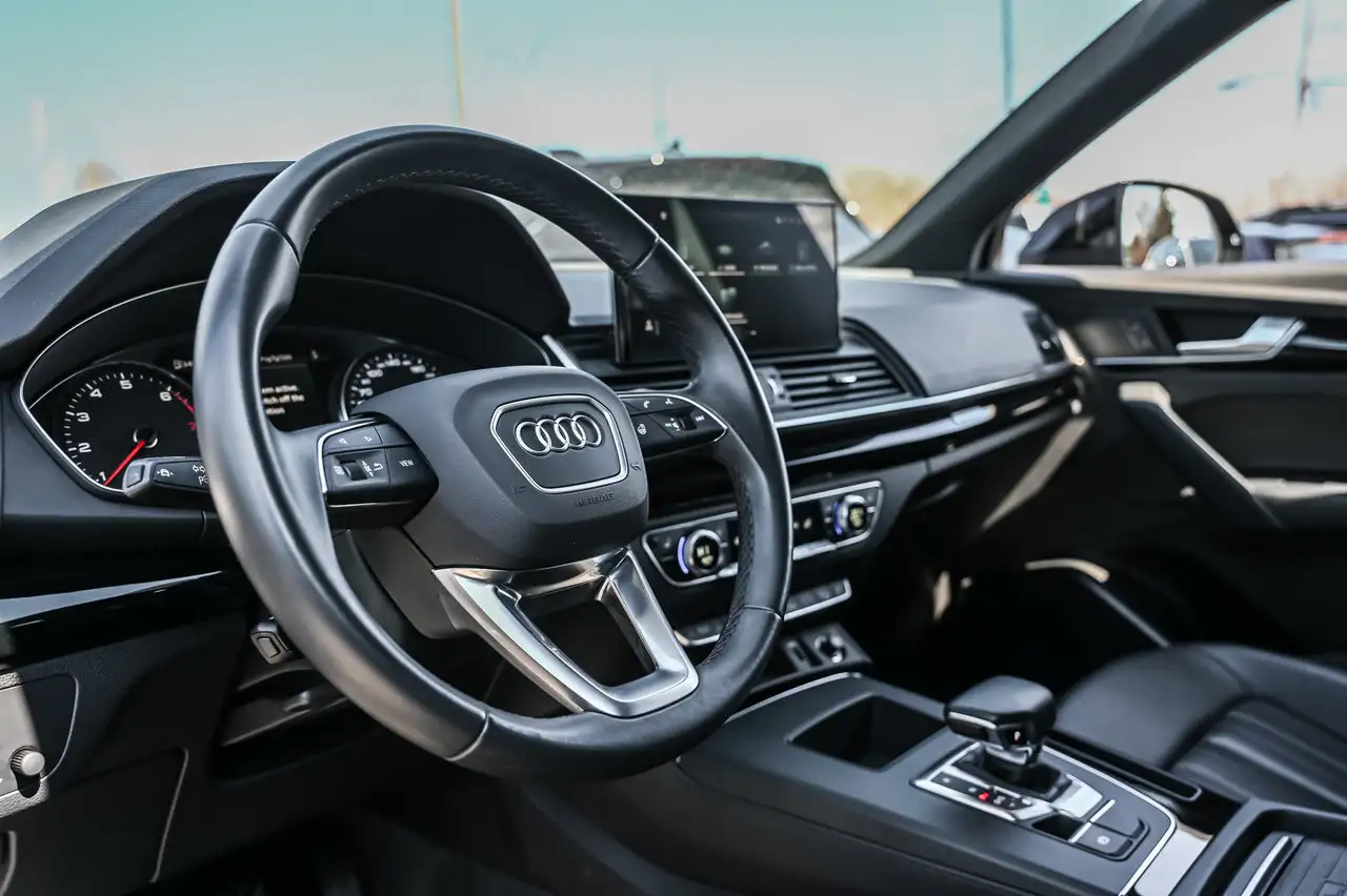Audi Q5 снимка Audi Q5