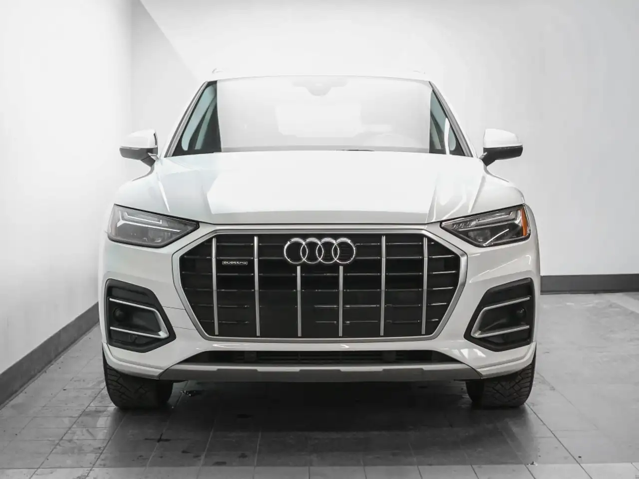 Audi Q5 снимка Audi Q5