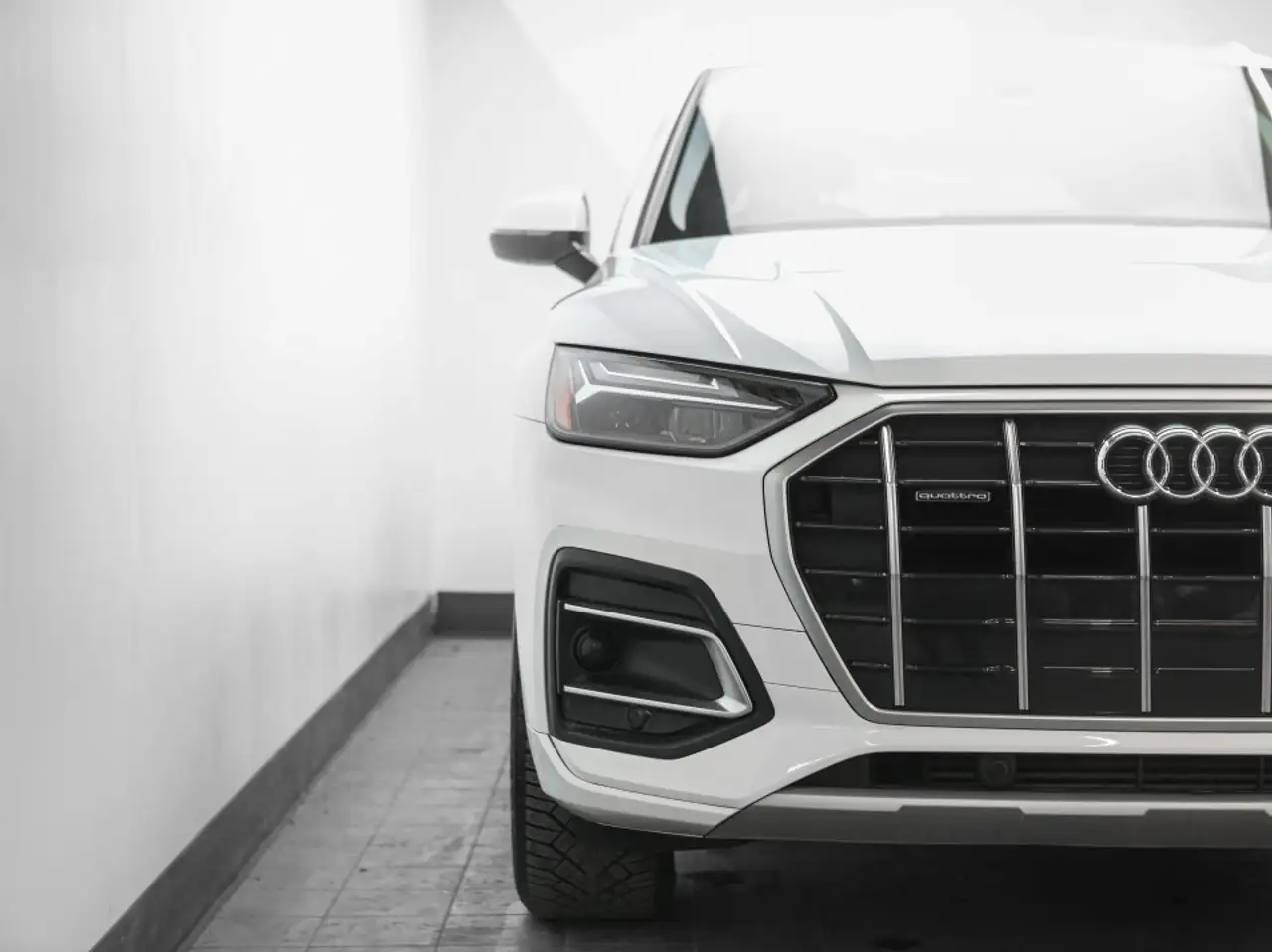 Audi Q5 снимка Audi Q5