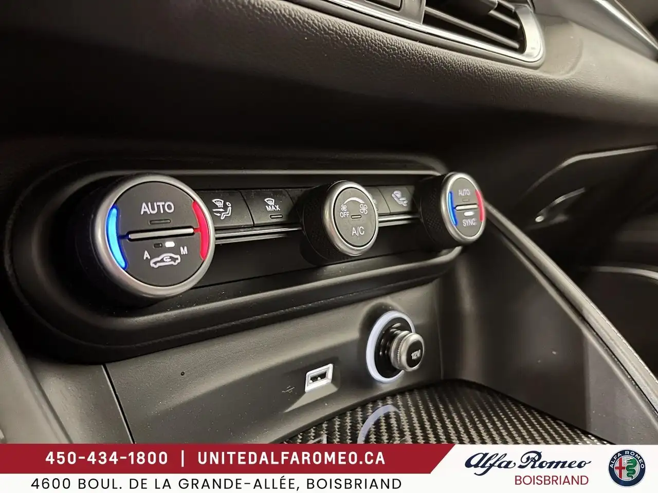 Alfa Romeo Stelvio снимка Alfa Romeo Stelvio