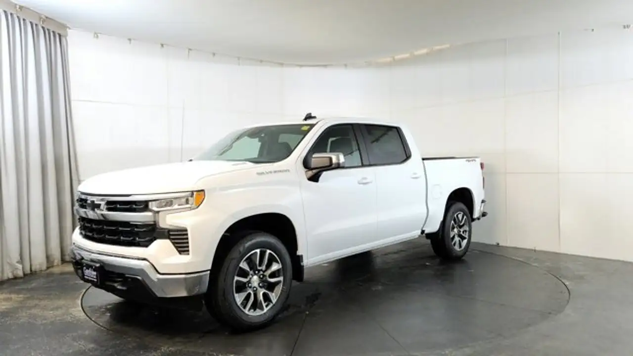 Chevrolet Silverado 1500 photo Chevrolet Silverado 1500