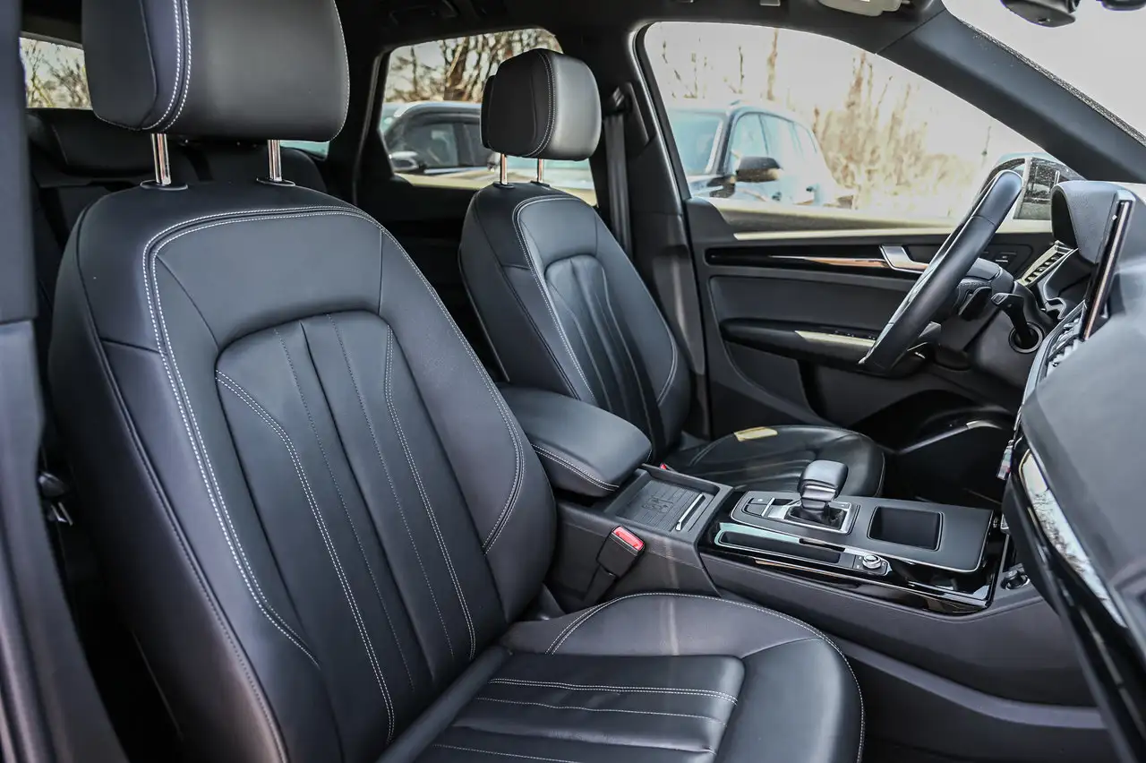 Audi Q5 снимка Audi Q5
