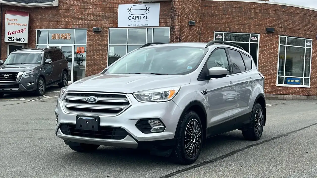 Ford Escape снимка Ford Escape
