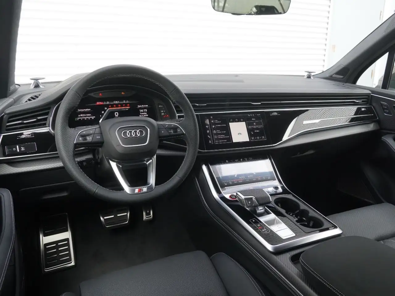 Audi SQ7 photo Audi SQ7