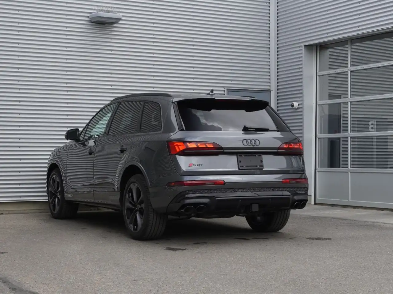 Audi SQ7 photo Audi SQ7