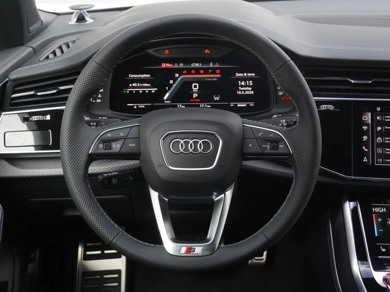 Audi SQ7 photo Audi SQ7