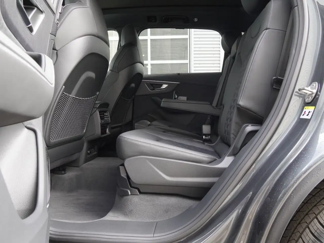 Audi SQ7 photo Audi SQ7