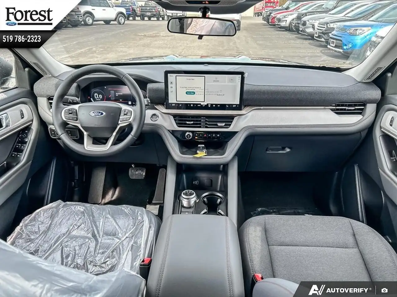 Ford Explorer photo Ford Explorer