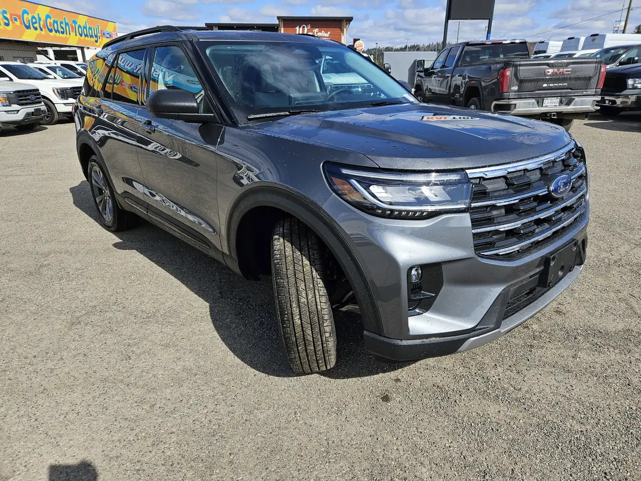 Ford Explorer photo Ford Explorer