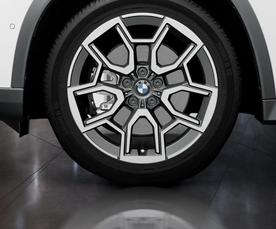 BMW X1 photo BMW X1