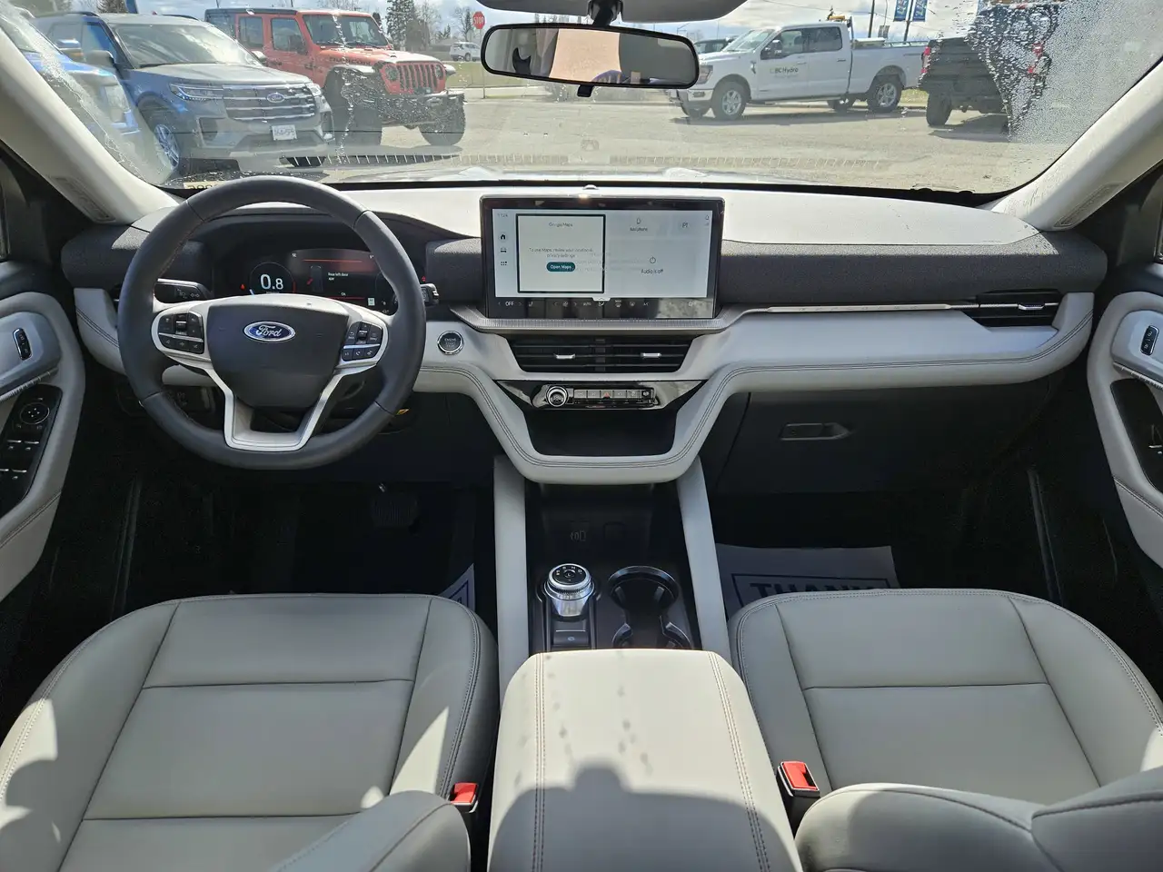 Ford Explorer photo Ford Explorer