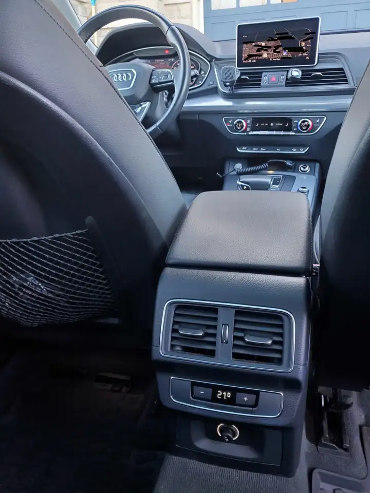 Audi Q5 photo Audi Q5