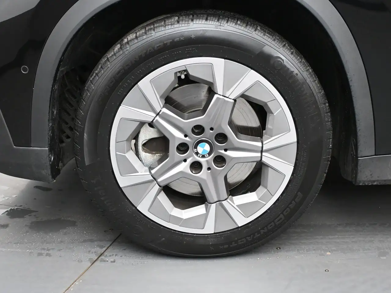 BMW X1 снимка BMW X1