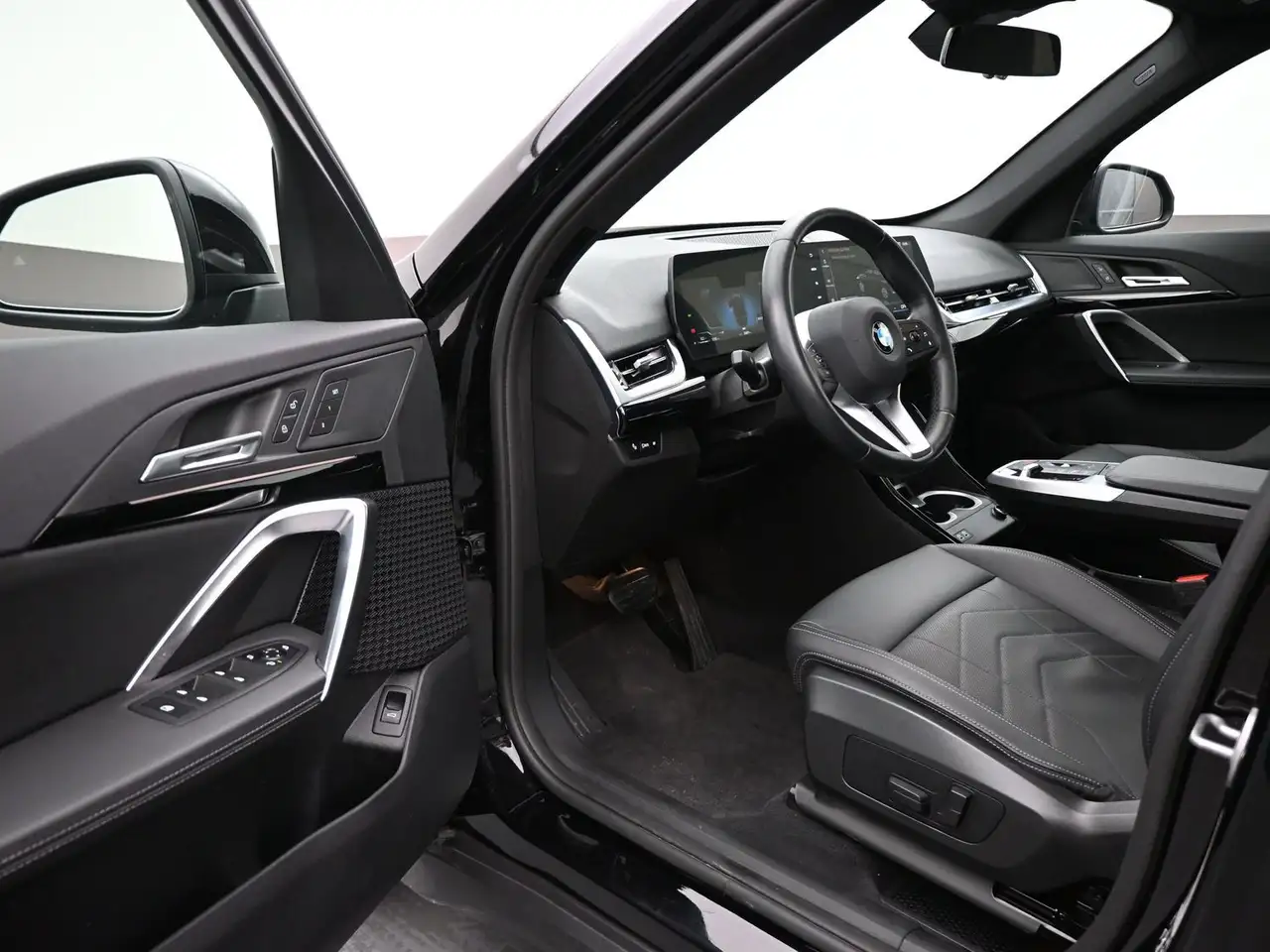 BMW X1 снимка BMW X1