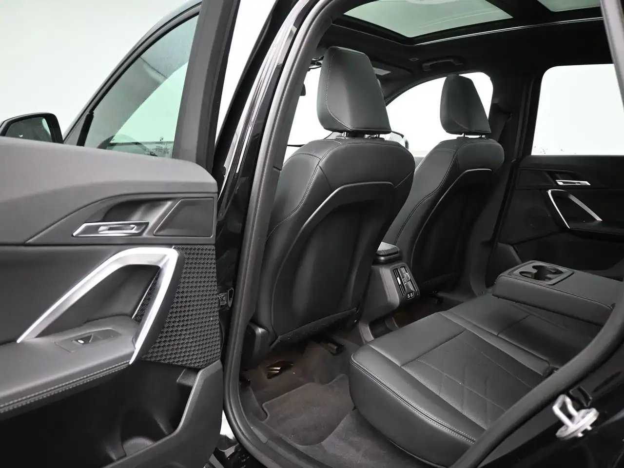 BMW X1 снимка BMW X1