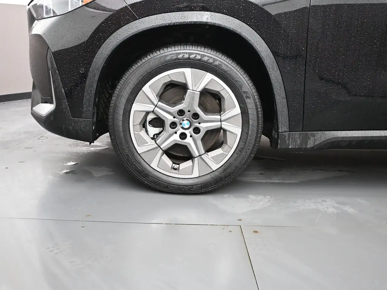 BMW X1 photo BMW X1
