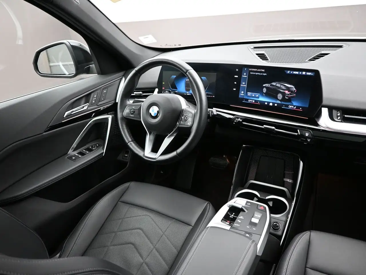 BMW X1 снимка BMW X1