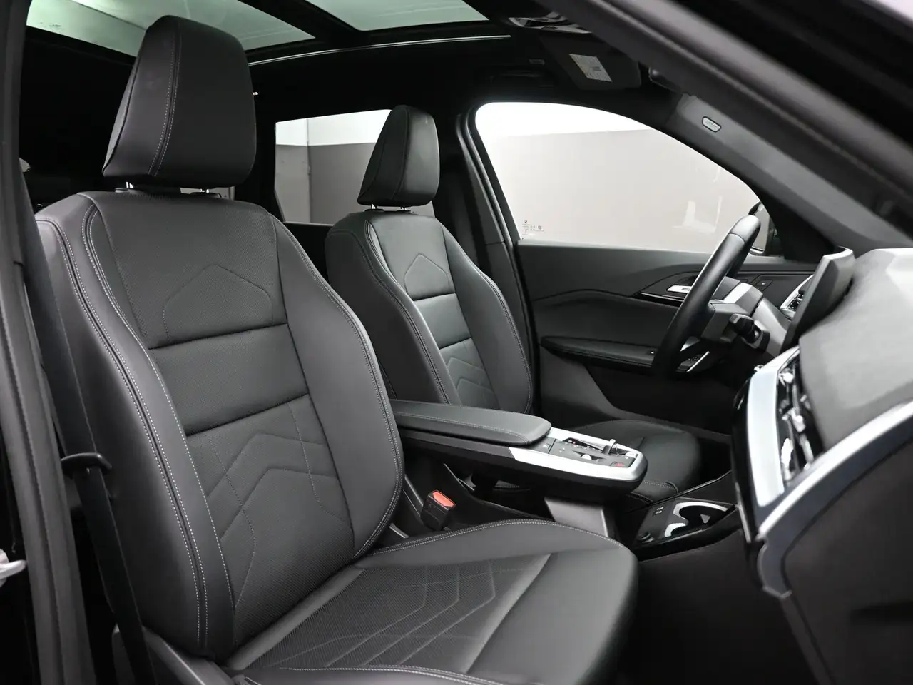 BMW X1 снимка BMW X1