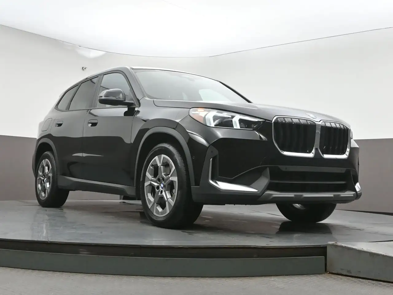 BMW X1 снимка BMW X1