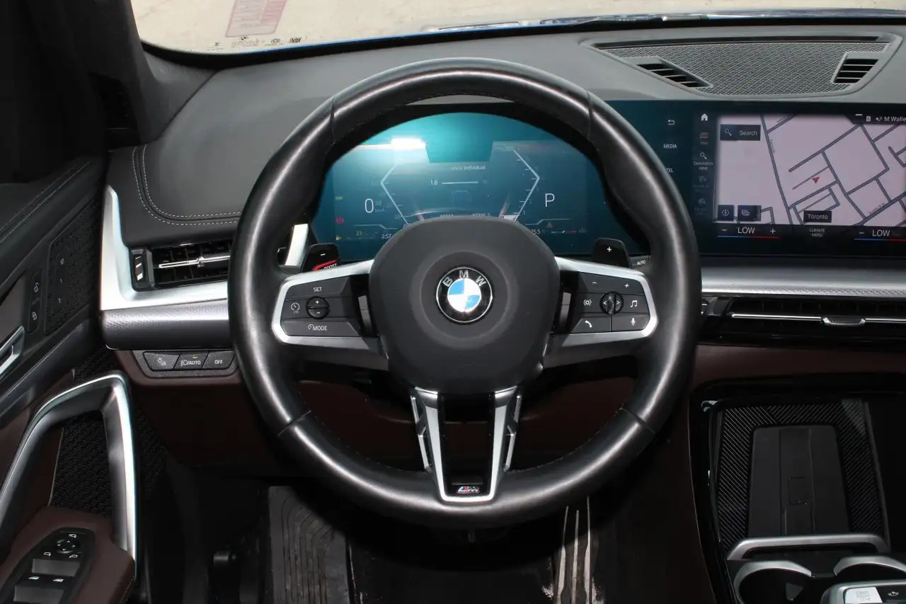 BMW X1 photo BMW X1