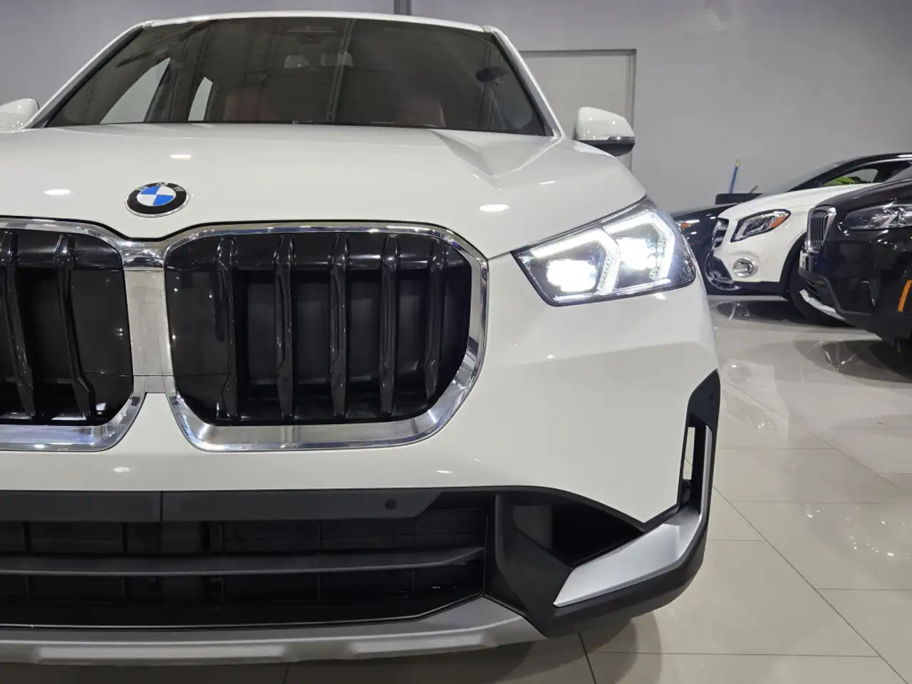 BMW X1 снимка BMW X1