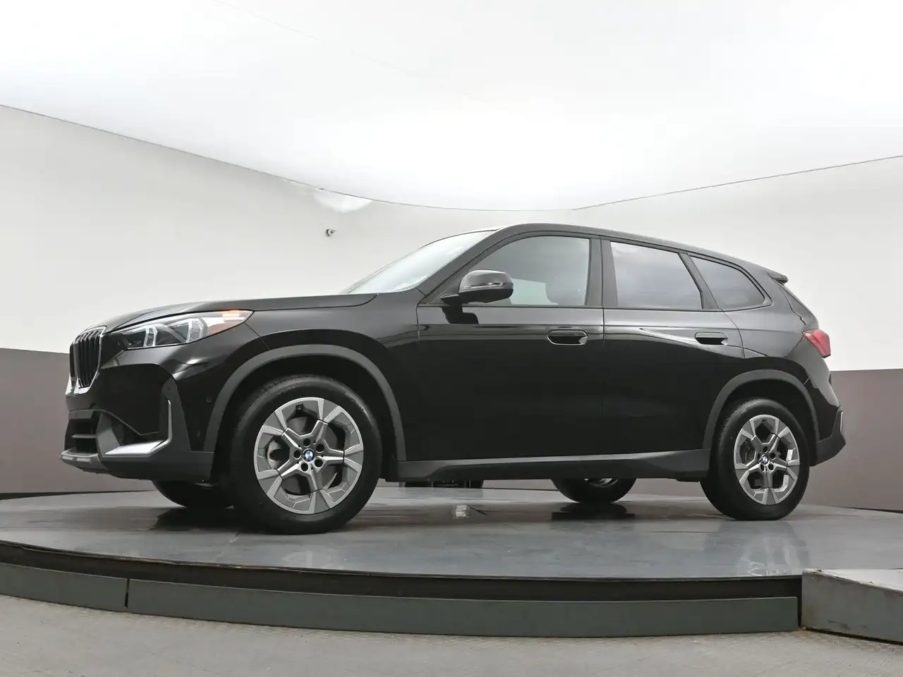 BMW X1 снимка BMW X1