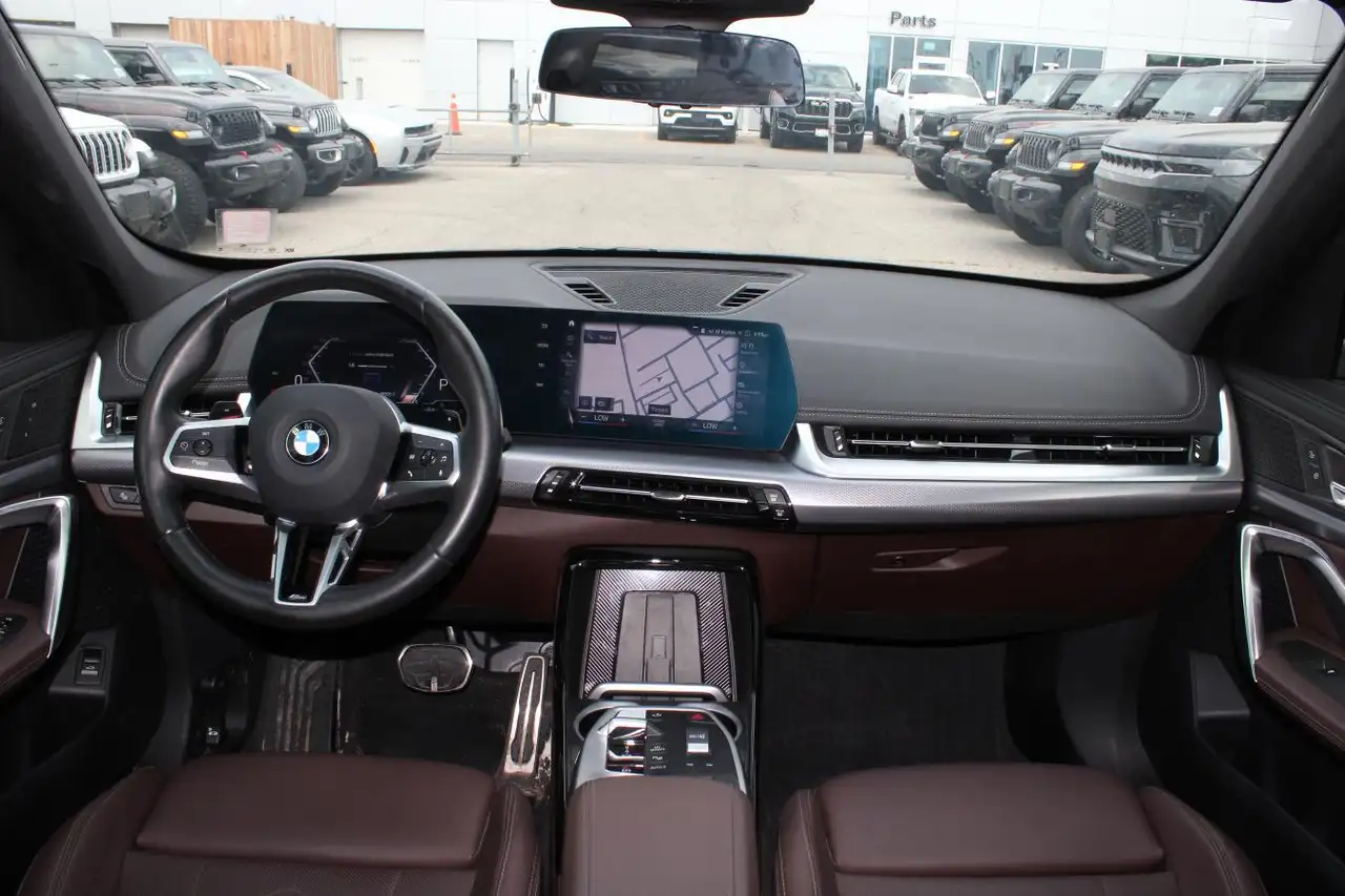 BMW X1 photo BMW X1