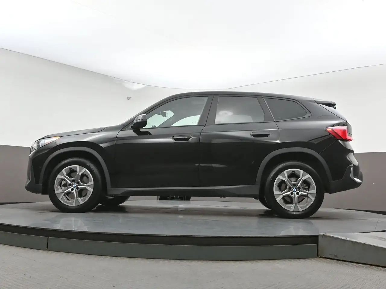 BMW X1 снимка BMW X1