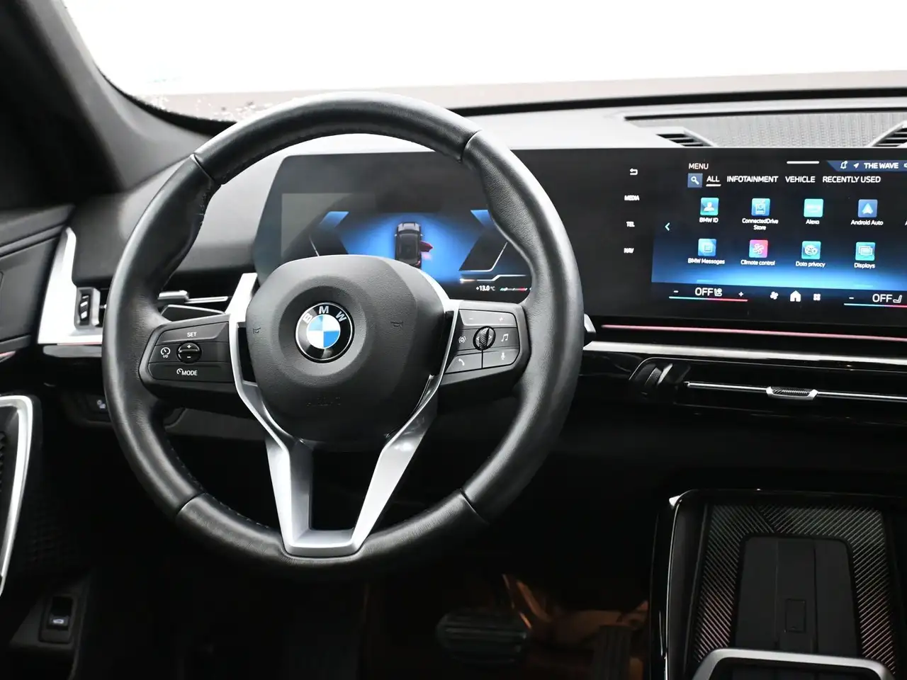 BMW X1 photo BMW X1