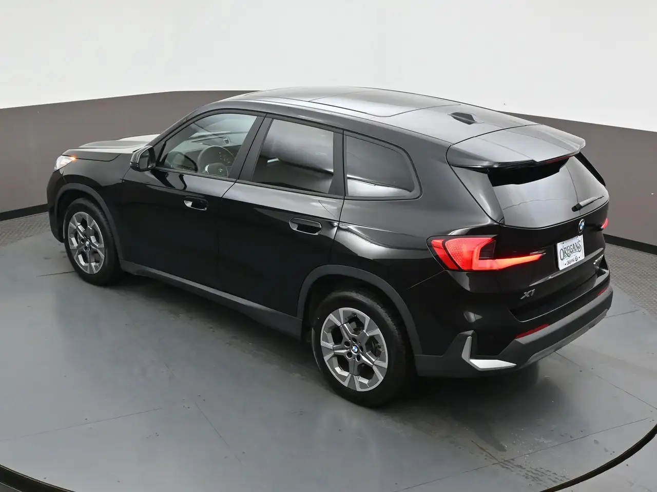 BMW X1 снимка BMW X1