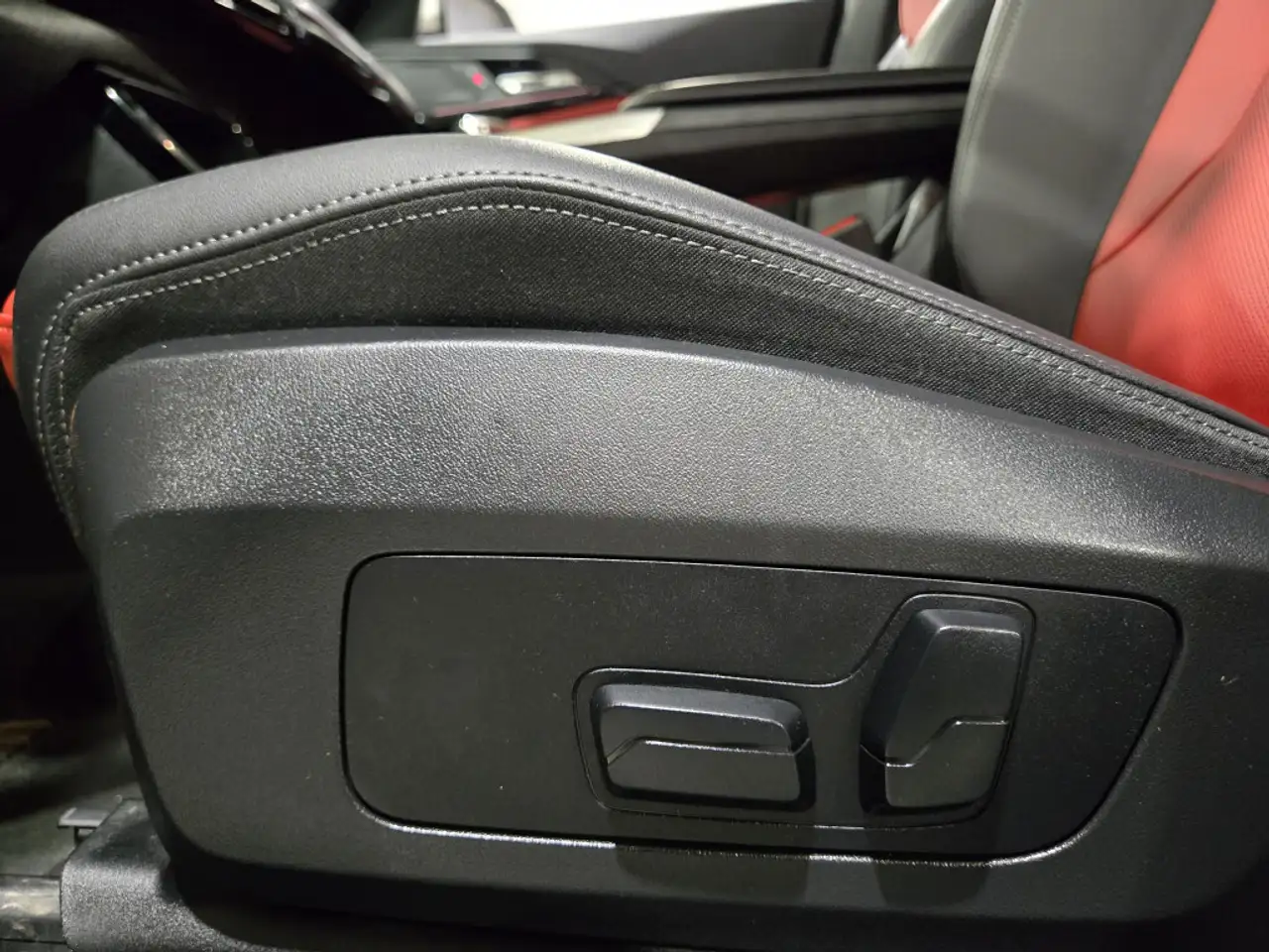 BMW X1 снимка BMW X1