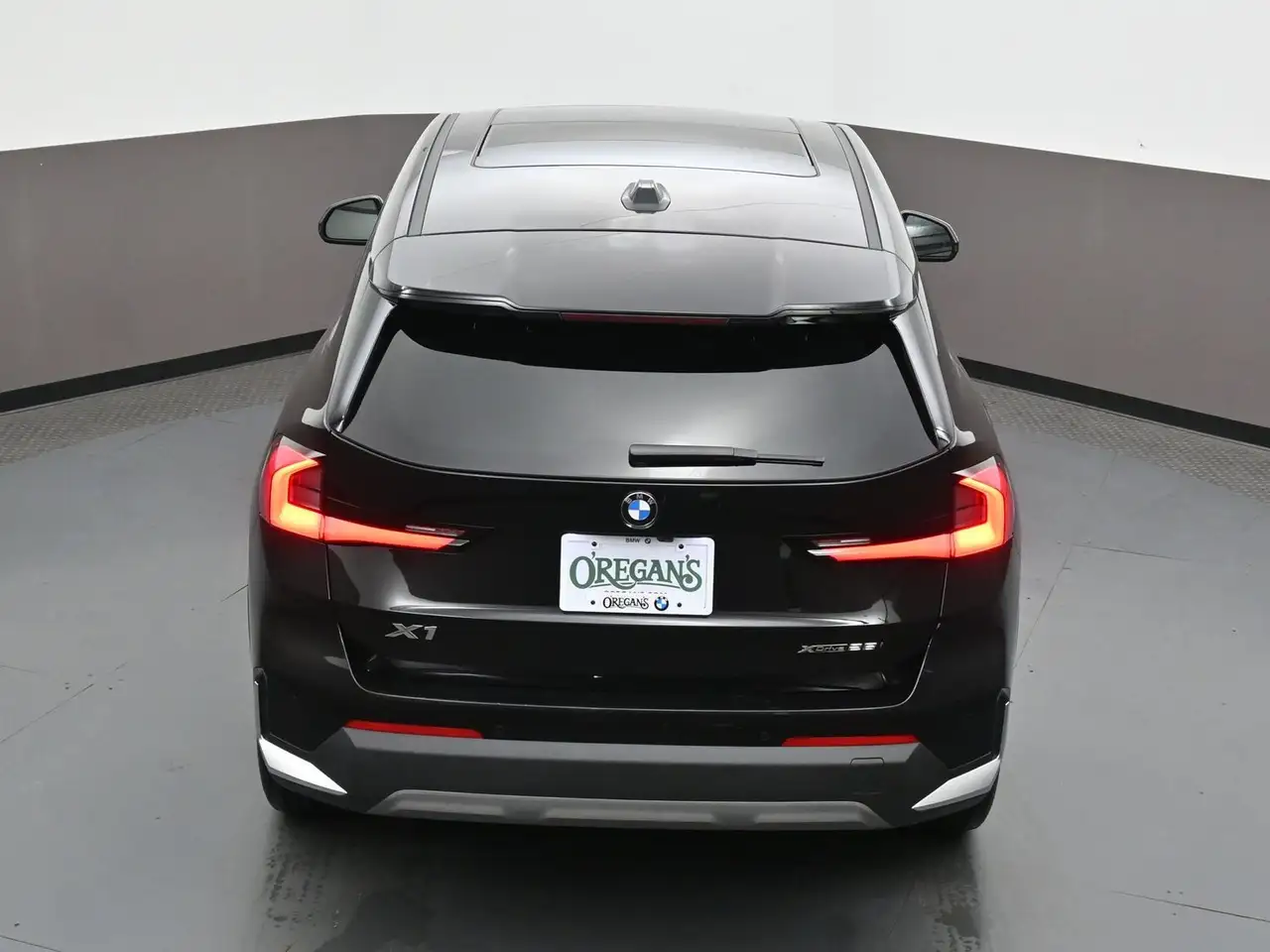 BMW X1 снимка BMW X1