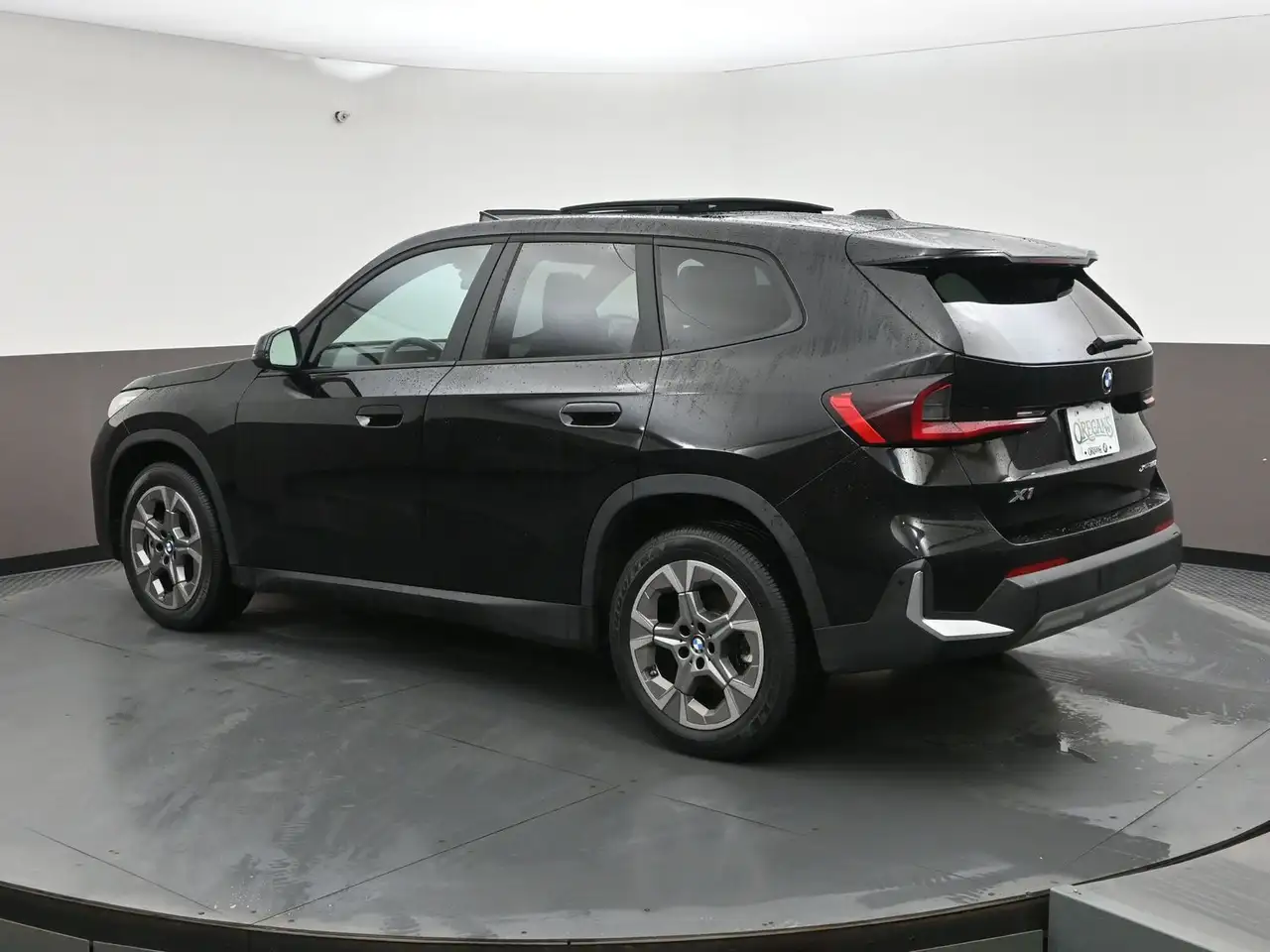 BMW X1 photo BMW X1