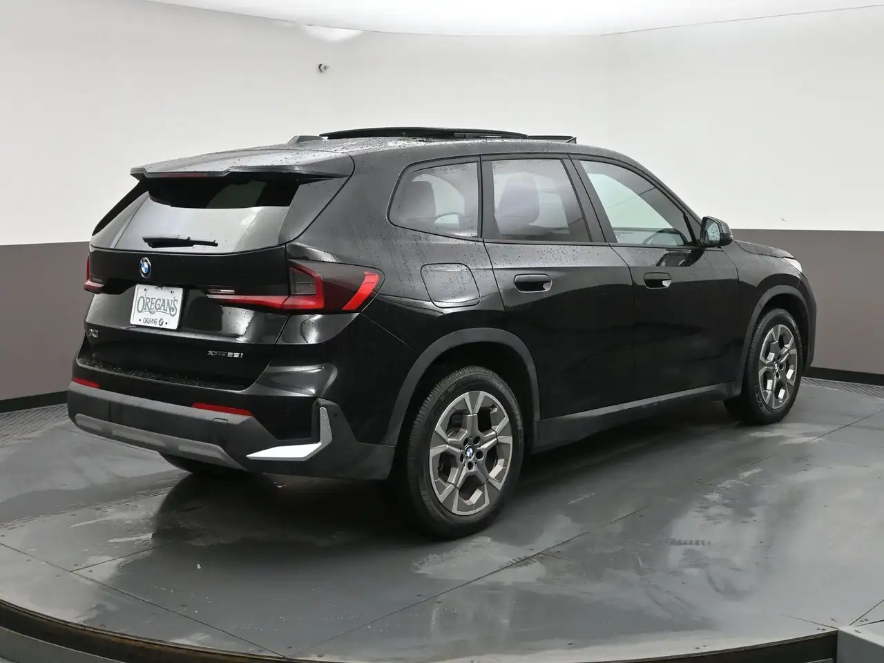 BMW X1 photo BMW X1
