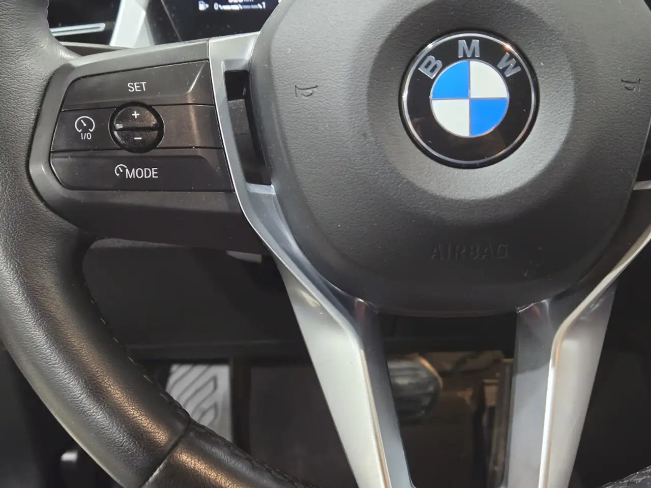 BMW X1 снимка BMW X1