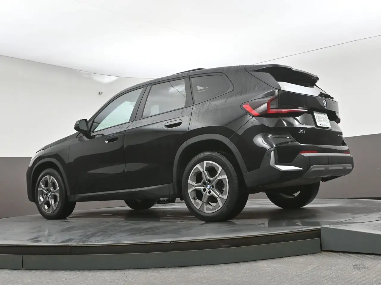 BMW X1 photo BMW X1